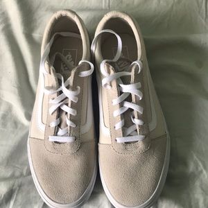 Vans Old Skool (women’s)